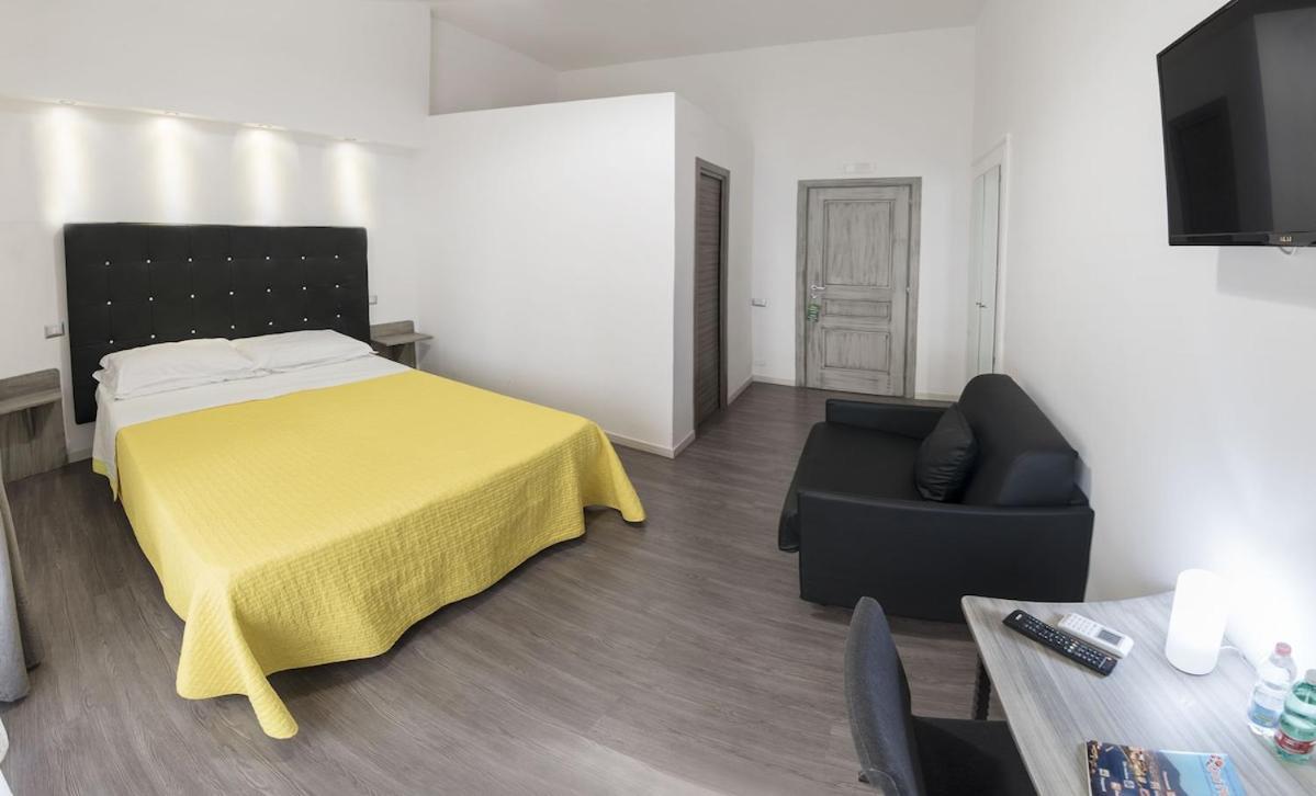 Donna Luisa Bed & Breakfast Napoli Dış mekan fotoğraf